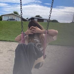 Meet your Posher, Alyson